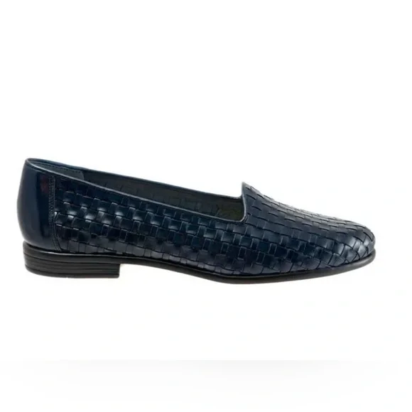 Trotter Liz Black Woven Pattern Slip-ons Women’s size 8N New In Box - Picture 4 of 10